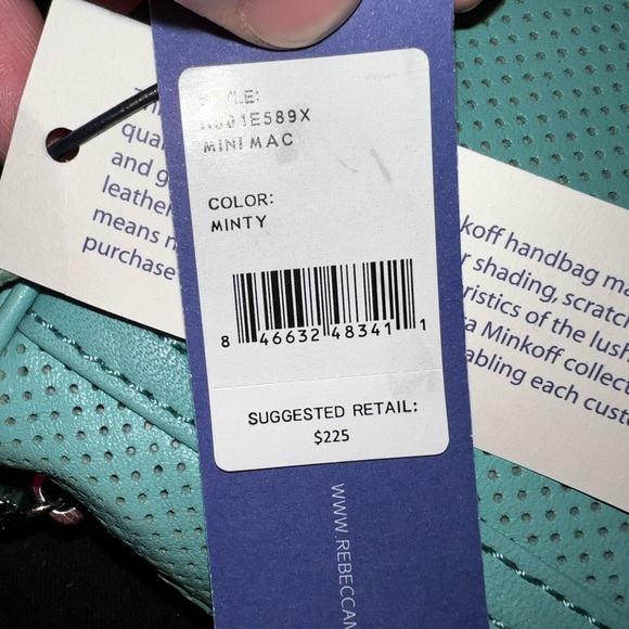 Brand new crossbody, gorgeous detailing. I love her but need the cash more 🤣 - Picture 4 of 6